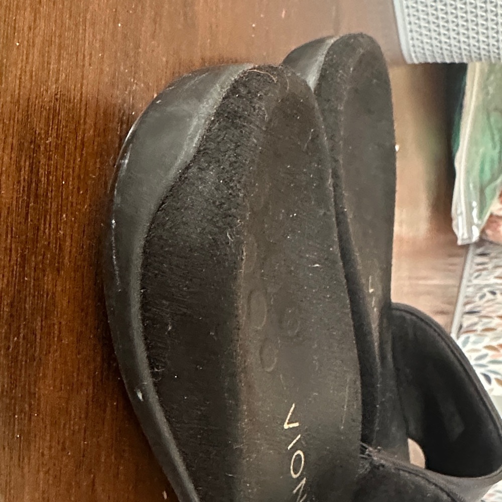 Vionic Black Slide Sandals with Bow Accent - Picture 5 of 6